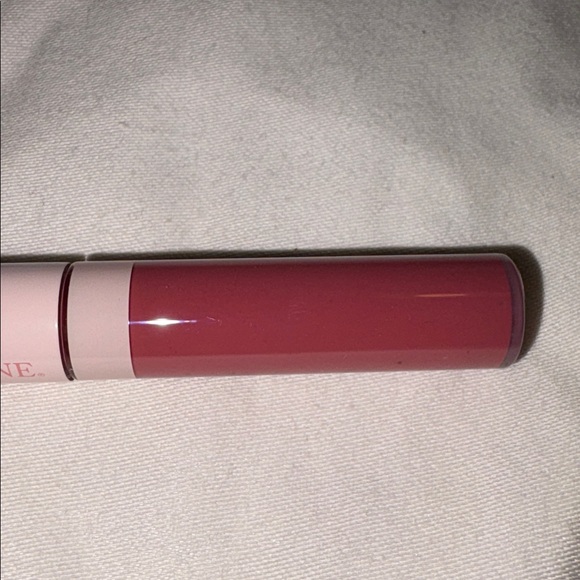 Arbonne Lip Duo - Matte & Shine in Bloom. New in box. - Picture 5 of 5